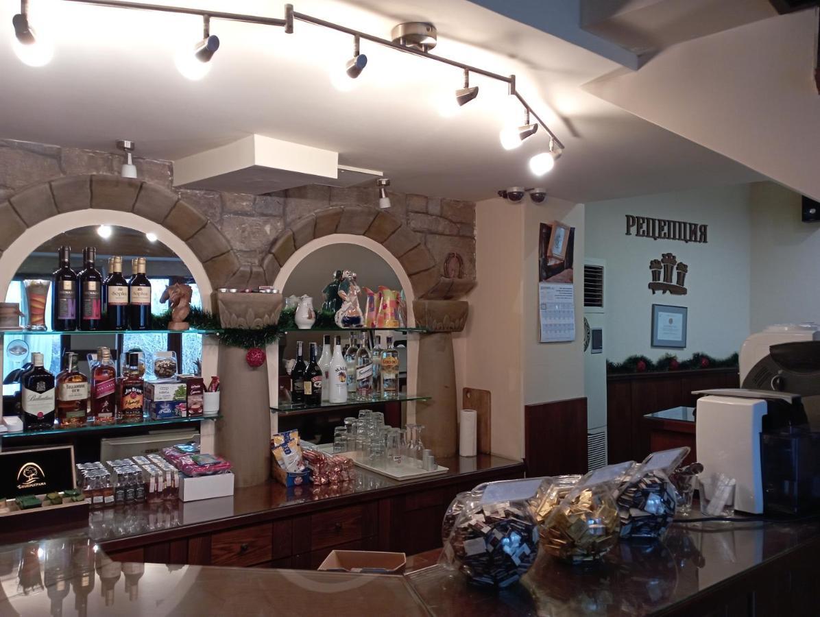 Hotel Bolyari Велико-Тирново Екстер'єр фото