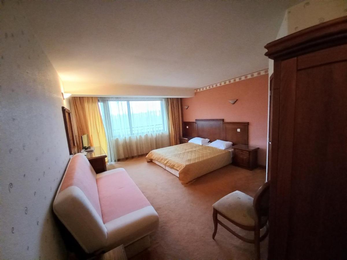 Hotel Bolyari Велико-Тирново Екстер'єр фото