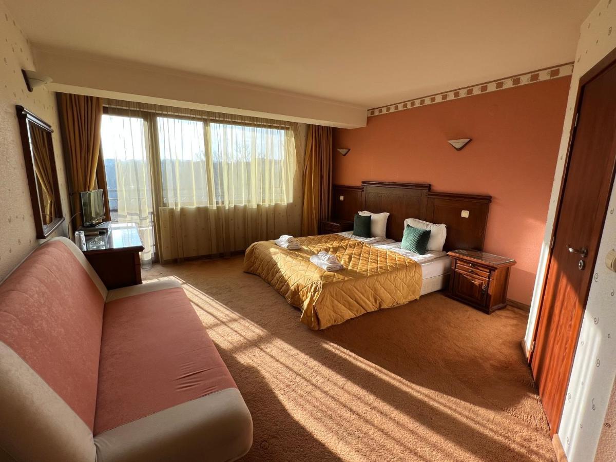 Hotel Bolyari Велико-Тирново Екстер'єр фото
