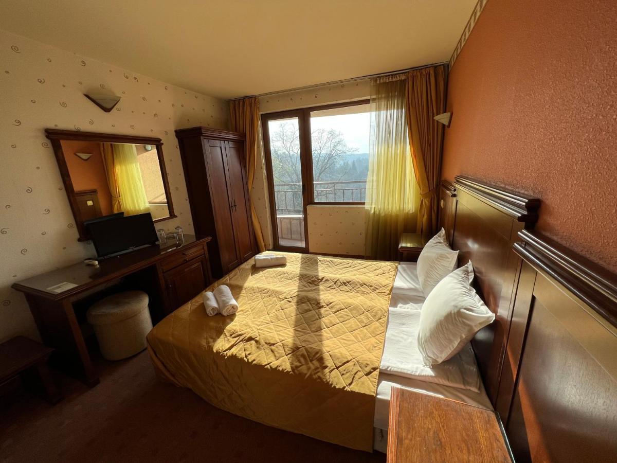 Hotel Bolyari Велико-Тирново Екстер'єр фото