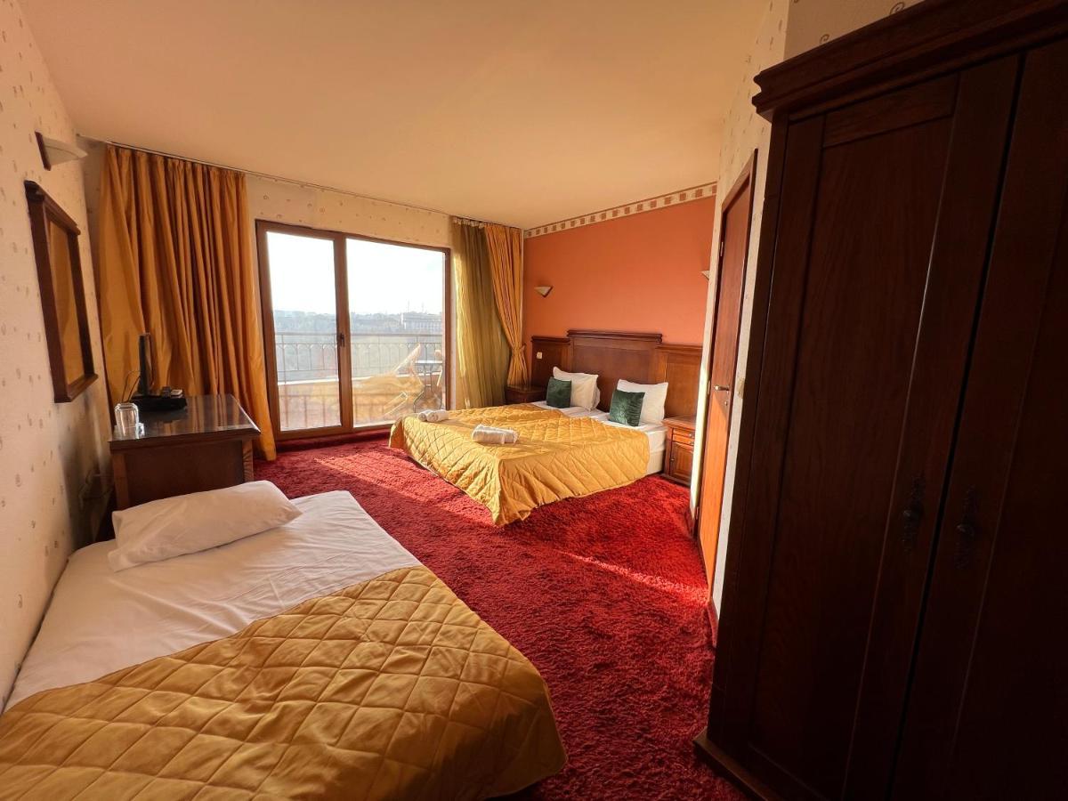 Hotel Bolyari Велико-Тирново Екстер'єр фото