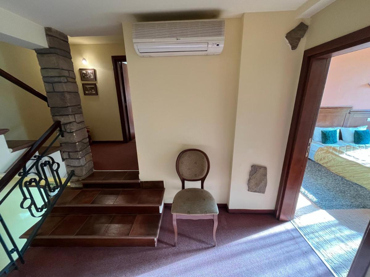 Hotel Bolyari Велико-Тирново Екстер'єр фото
