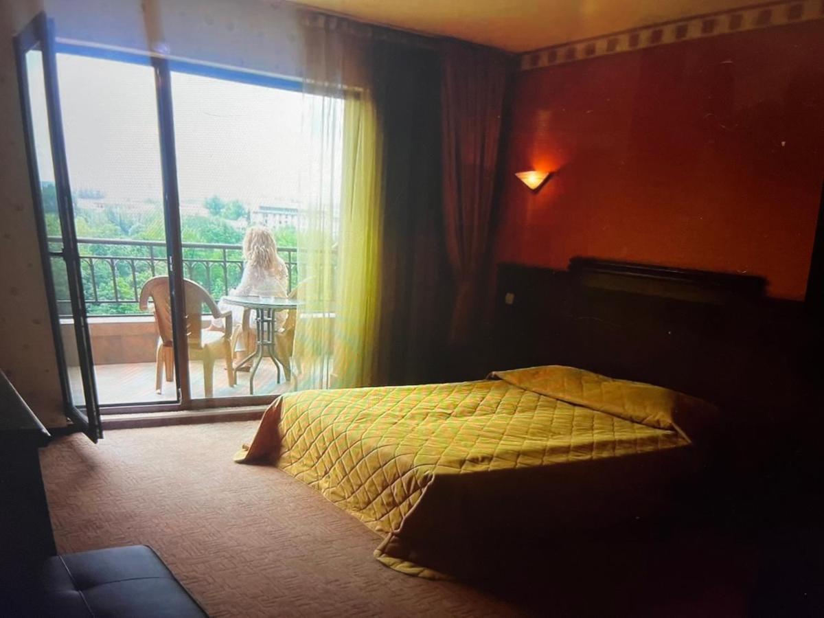 Hotel Bolyari Велико-Тирново Екстер'єр фото